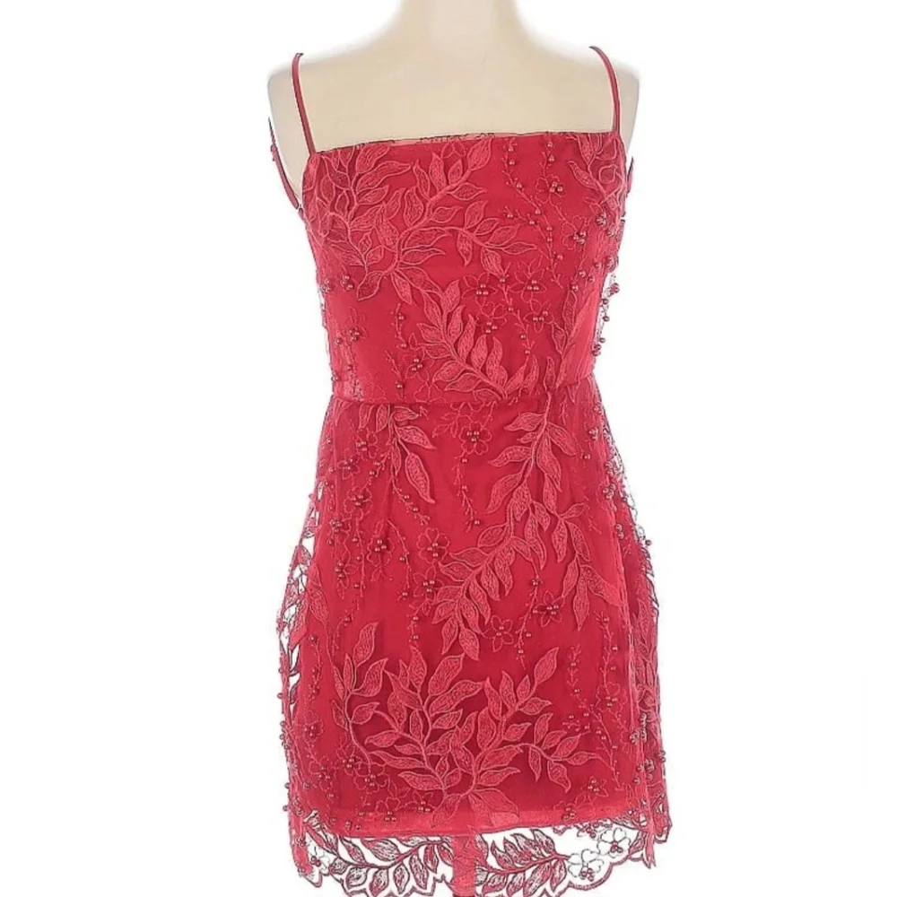 Lucy in the Sky Strapless Red Dress - Picture 2 of 6